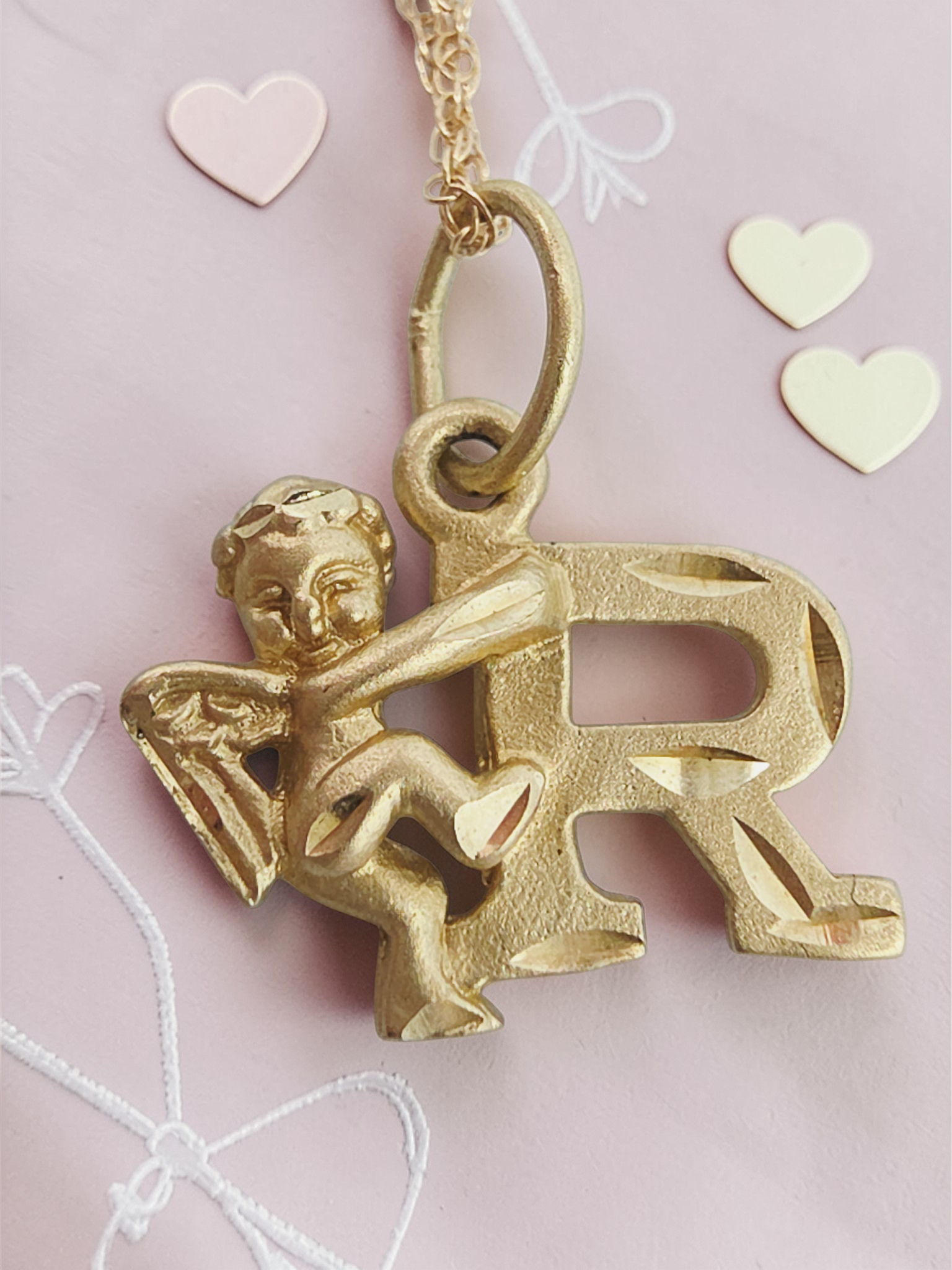 Michael Anthony Solid 10K Letter R Pendant Necklace with Angel - 15 Inch