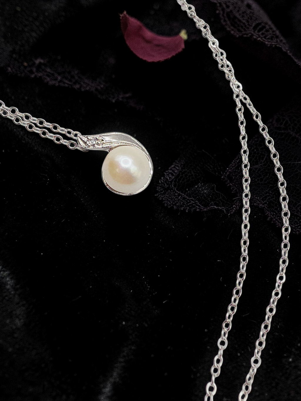 Solid 14K White Gold Necklace with Pearl and Diamond Pendant - 14.5 Inch