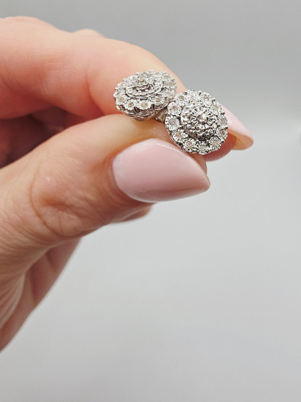 Solid 925 Sterling Silver Bridge Diamond Cluster Stud Earrings - 1/10 CTW