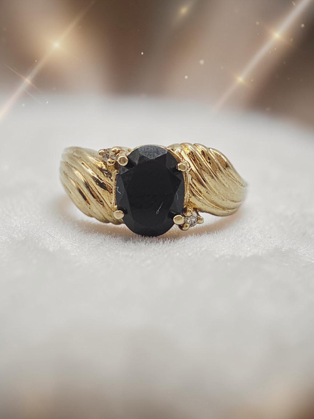 Solid 10K Yellow Gold Ring with Oval-Cut Black Onyx & Diamond Accents – Size 6.5