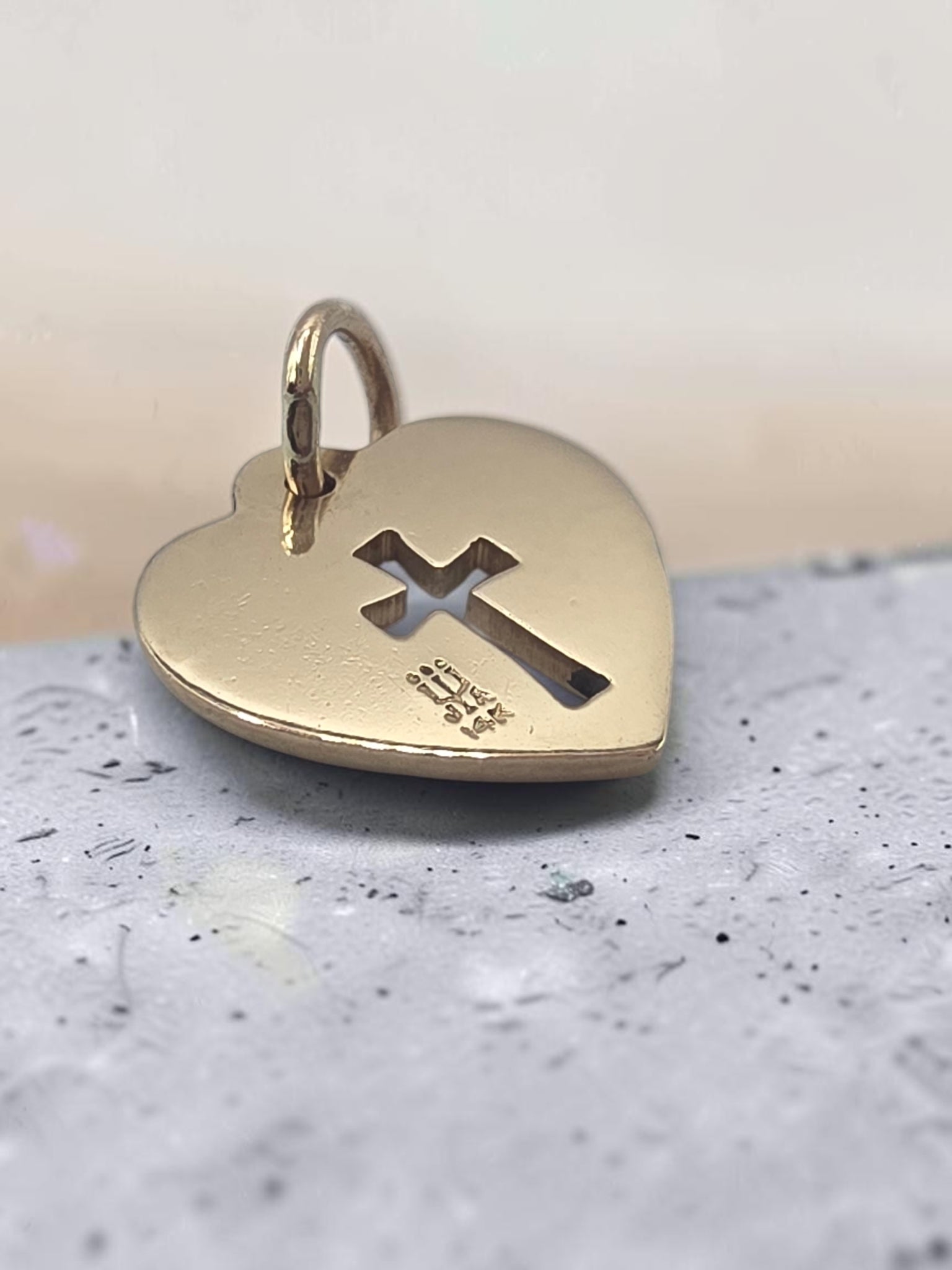 James Avery Solid 14K Yellow Gold Crosslet Cross Heart Charm Pendant