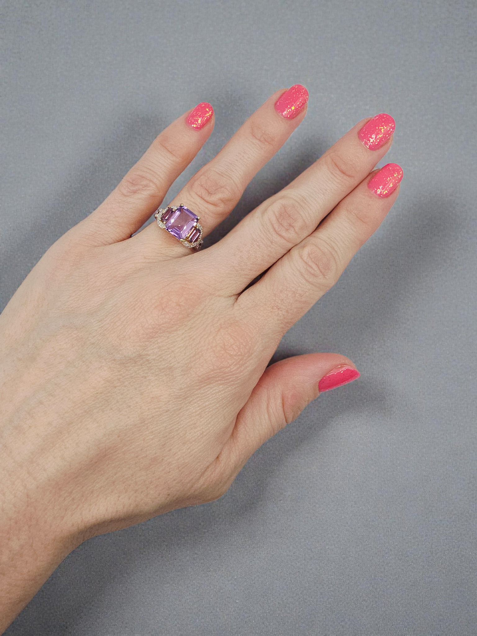 Solid 10K Yellow Gold Ring with Amethysts & Diamond Accents - Size 6.25
