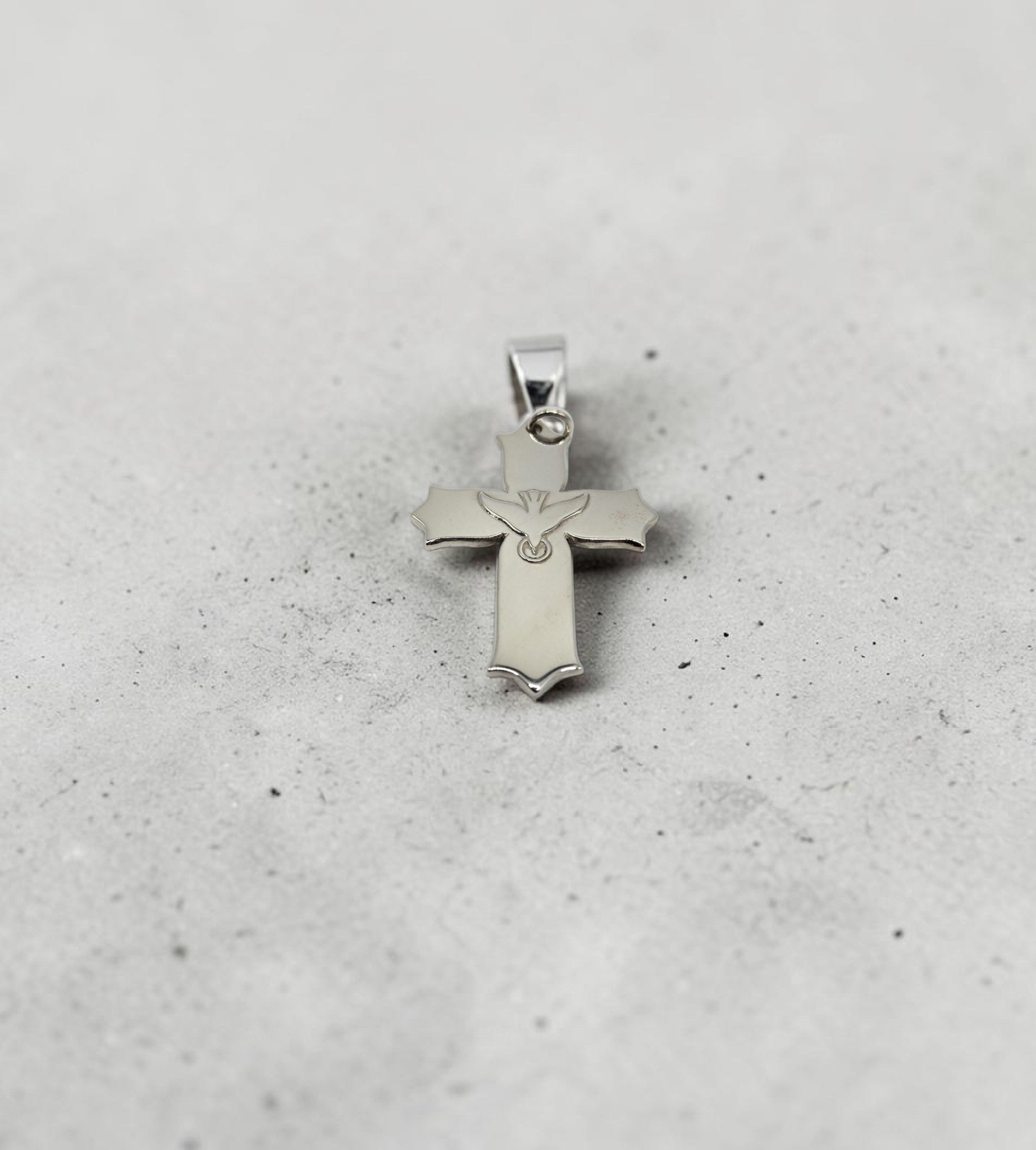 RETIRED James Avery 925 Sterling Silver Descending Dove Cross Necklace Pendant
