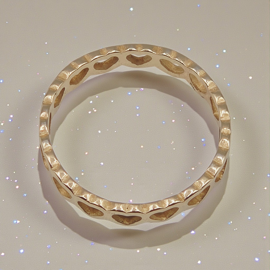 James Avery Solid 14K Yellow Gold Heart Band Ring Size 10