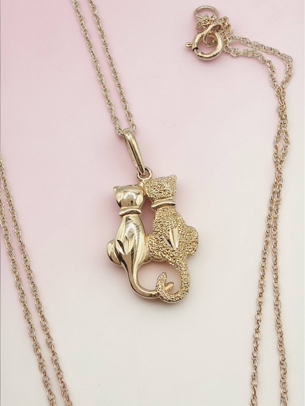 Solid 10K Yellow Gold Kitty Cat Love Couple Pendant Necklace - 18 Inch