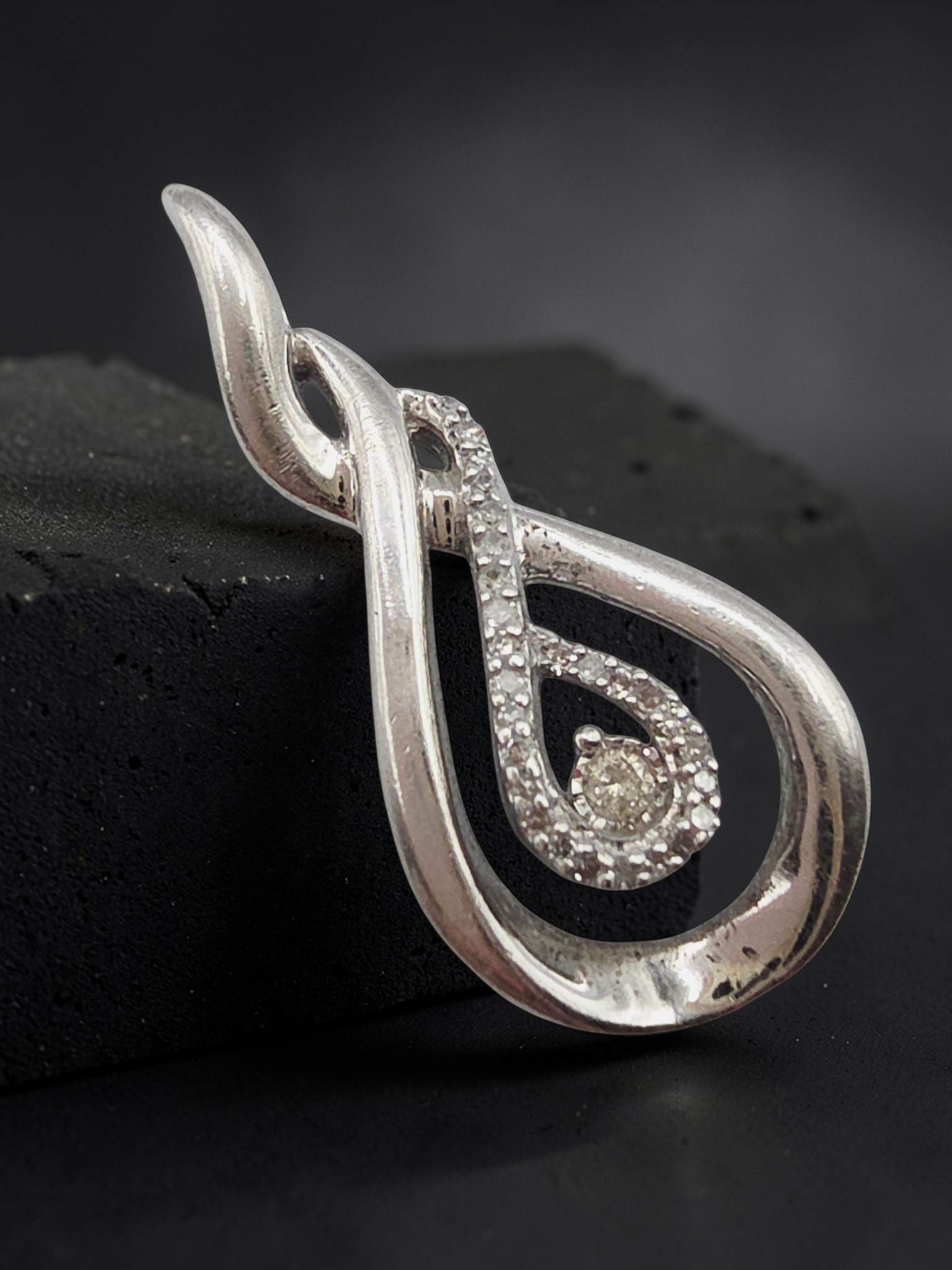 Jane Seymour 925 Sterling Silver Diamond Necklace Pendant