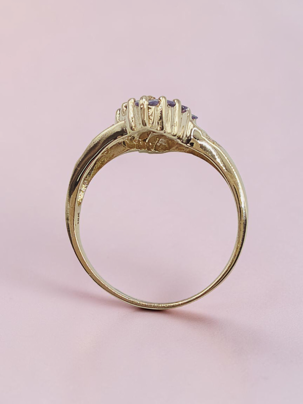 Solid 10K Yellow Gold Tanzanite Cluster Ring - Size 8