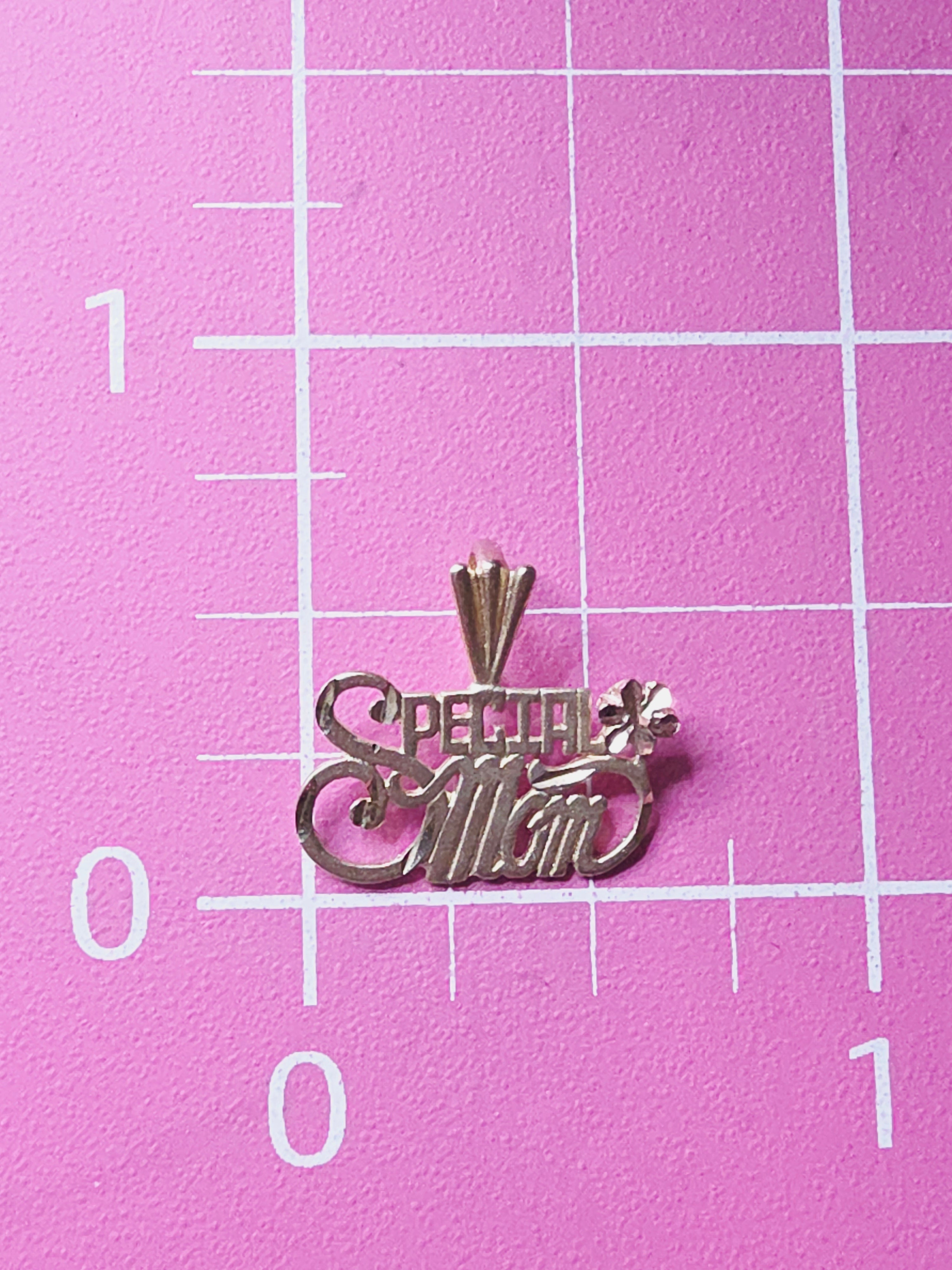 Michael Anthony Solid 14K Yellow Gold Special Mom Mothers Day Pendant