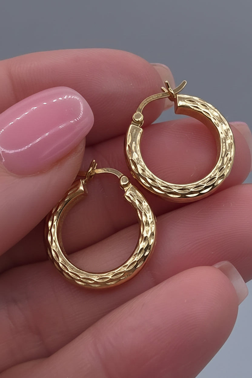 Michael Anthony Solid 14K Yellow Gold Diamond Cut Hoop Earrings Israel