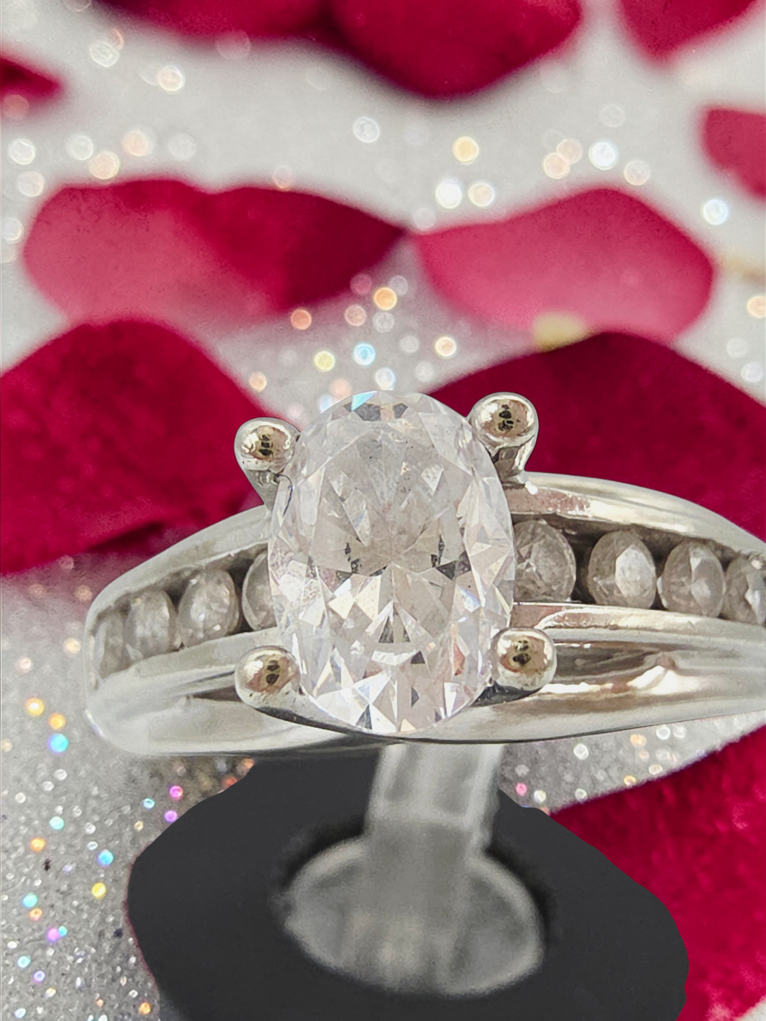 Solid 14K White Gold Oval-Cut CZ Ring with Channel Set Accents – Size 6
